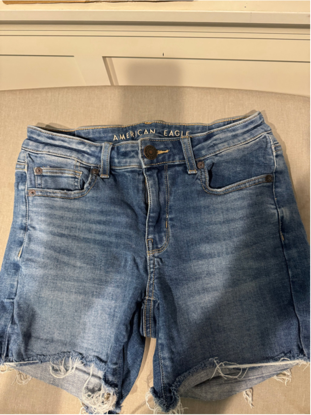 Women's American Eagle Ne(x)t Level Stretch Distressed Jean Shorts Size 4 Blue